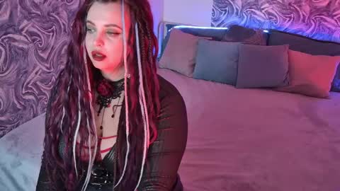 Maya Mils online show from 05/18/26, 04:07