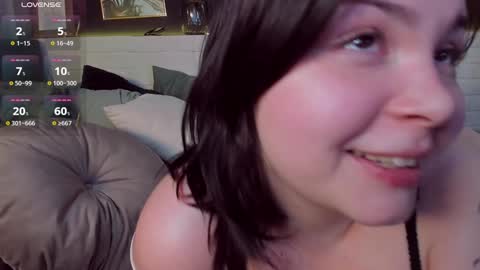 Woman online show from 01/02/25, 11:52