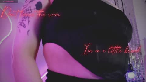 Woman online show from 01/20/25, 08:52