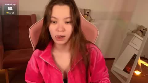 Maya online show from 04/02/26, 06:33