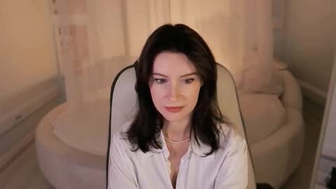 Maya  Follow me online show from 10/23/25, 10:03