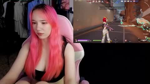 Snapshot of maya_viola chatting on 11/30/25, 05:55 Maya Viola online show from 11/30/25, 05:55