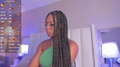 Maya online show from 02/09/25, 04:57