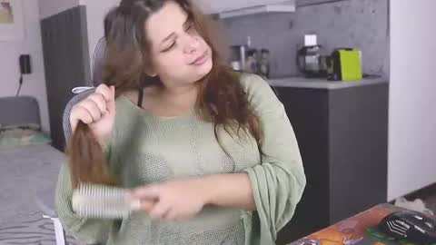 mayaik online show from 11/23/25, 09:47