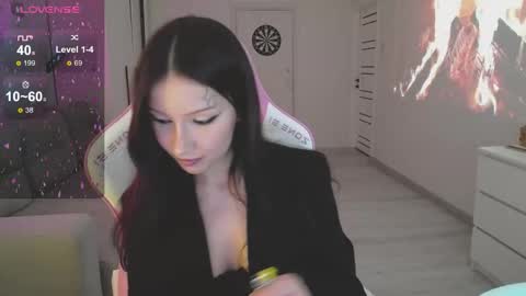 Mayales online show from 10/04/25, 06:50