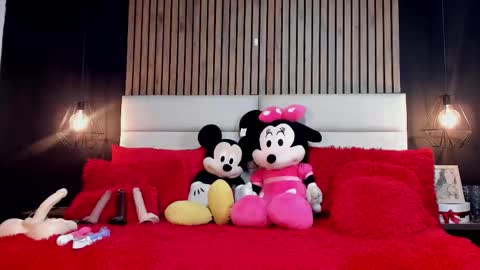 Nicolle Ruselle   Hello my lovely  schedule for great fun from  630 am and end 800 pm Colombian time I wait for you online show from 09/24/25, 05:38