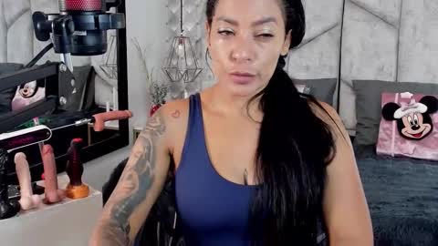 Nicolle Ruselle   Hello my lovely  schedule for great fun from  630 am and end 800 pm Colombian time I wait for you online show from 11/13/25, 12:04