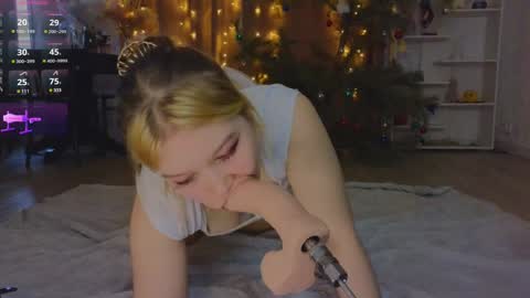 Snapshot of mayaster chatting on 01/30/25, 11:33 Maya online show from 01/30/25, 11:33