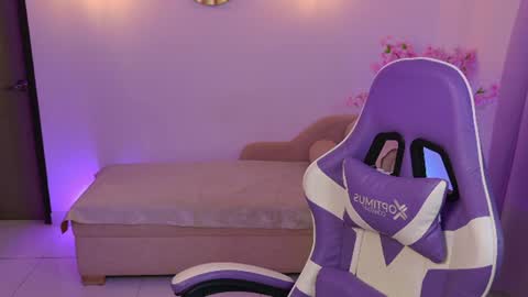 Maya Vexx online show from 07/05/26, 06:37