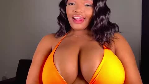 MayBabi online show from 12/22/24, 02:16