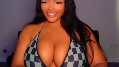 MayBabi online show from 07/04/26, 12:22