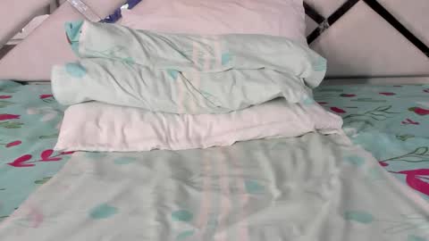 Maybelline69 online show from 02/25/26, 08:29