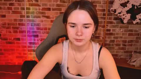 maybloom_ online show from 03/12/26, 02:34