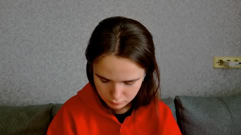 Snapshot of maybloom_ chatting on 05/28/26, 10:12 maybloom_ online show from 05/28/26, 10:12