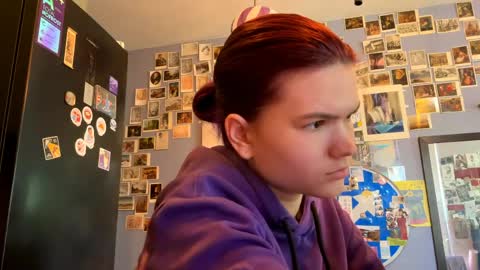 Rose online show from 04/09/26, 06:19