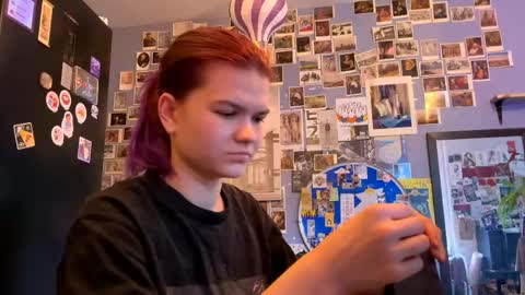 Rose online show from 04/15/26, 07:26