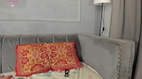 Snapshot of mayevanss chatting on 11/22/25, 03:38 mayevanss online show from 11/22/25, 03:38