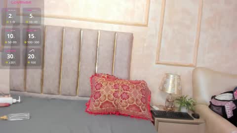 Snapshot of mayevanss chatting on 11/27/25, 03:52 mayevanss online show from 11/27/25, 03:52