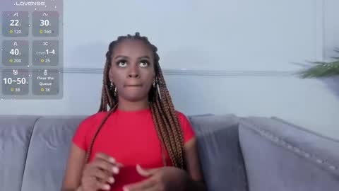 Snapshot of mayevanss chatting on 12/14/25, 03:34 mayevanss online show from 12/14/25, 03:34