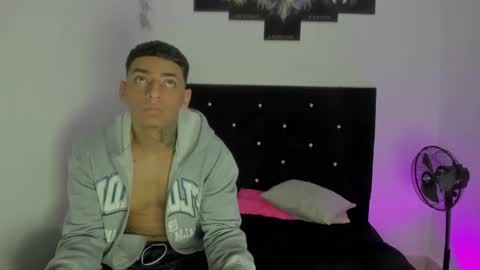 maykel_and_mike online show from 11/27/25, 09:44