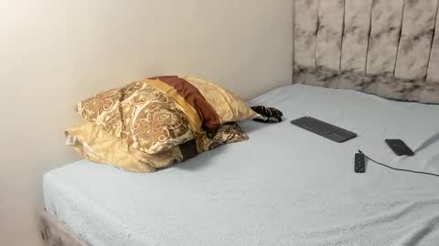 Mayky... online show from 03/17/26, 02:27