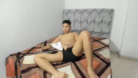 Mayky... online show from 04/06/26, 11:38