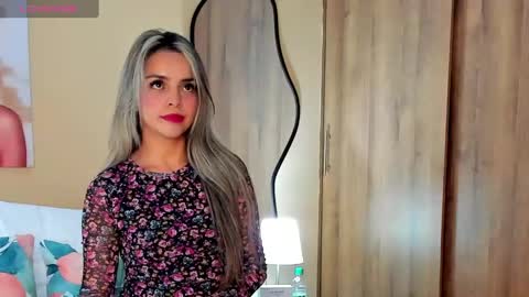 Snapshot of maylinfox chatting on 02/03/25, 12:36 MaylinFox online show from 02/03/25, 12:36