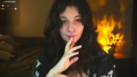 Mary  . online show from 10/27/25, 06:06