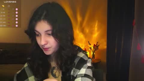 Mary  . online show from 12/01/25, 05:34