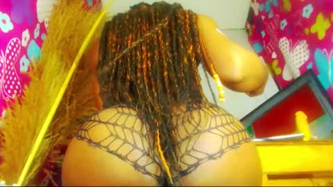 Snapshot of mayo_771804 chatting on 01/12/25, 10:12 Karol black18 online show from 01/12/25, 10:12