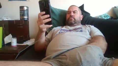 Dad bod 43 online show from 12/17/24, 08:43