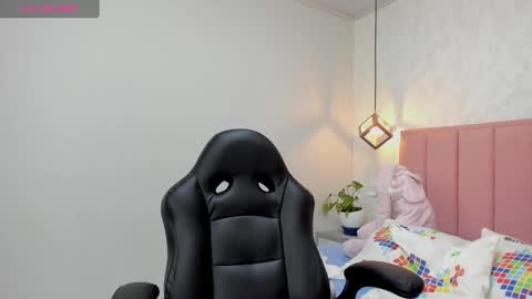  MAY   online show from 01/11/25, 12:18