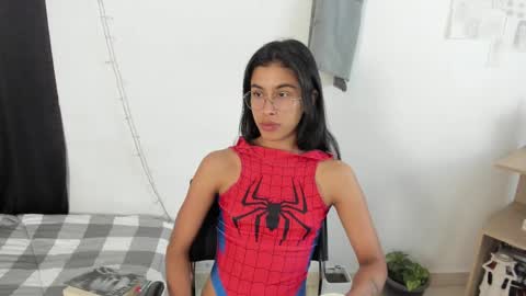 Snapshot of mazikeen_18 chatting on 02/11/25, 01:30 mazikeen_18 online show from 02/11/25, 01:30