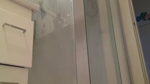 Snapshot of mazl0w chatting on 12/31/24, 09:28 mazl0w online show from 12/31/24, 09:28