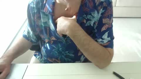 Snapshot of mbeastie chatting on 11/02/25, 07:16 Beastie online show from 11/02/25, 07:16