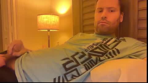 Snapshot of mbnc chatting on 01/11/26, 12:48 lol online show from 01/11/26, 12:48