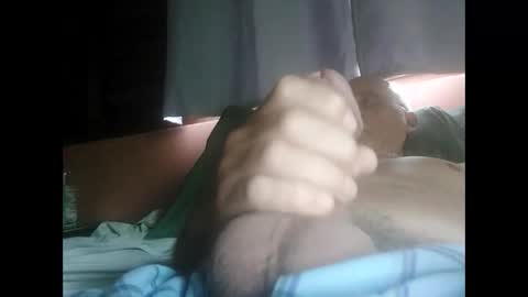 Snapshot of mbravo420 chatting on 09/19/25, 12:17 mbravo420 online show from 09/19/25, 12:17