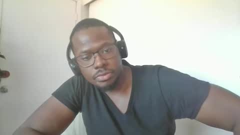 Mark online show from 09/12/25, 06:08