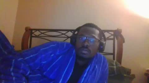 Mark online show from 11/17/25, 04:29