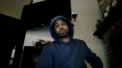 Snapshot of mcbuster11 chatting on 01/28/25, 01:50 mcbuster11 online show from 01/28/25, 01:50