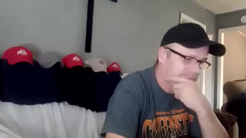 mcfly1973 online show from 12/02/24, 08:19