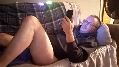 mcfly1973 online show from 01/31/25, 08:43