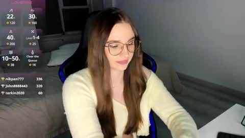 mcfly_11 online show from 02/08/25, 02:04