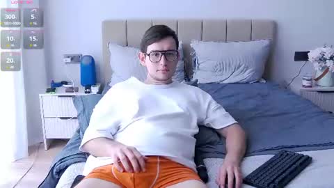 McLovin online show from 06/19/26, 09:46