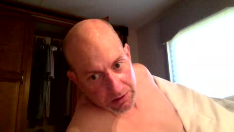 mcmillanwilliam online show from 07/21/26, 02:08