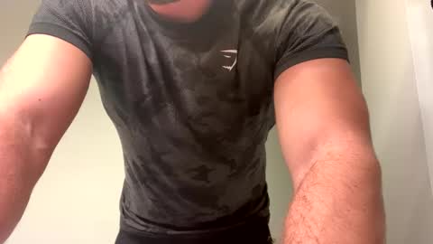 mcr8080 online show from 01/11/25, 08:32