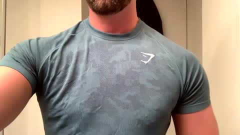 mcr8080 online show from 01/18/25, 02:23