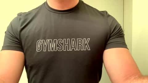 mcr8080 online show from 02/14/25, 06:02