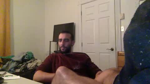 Snapshot of mctwunker69 chatting on 12/11/24, 05:15 mctwunker69 online show from 12/11/24, 05:15