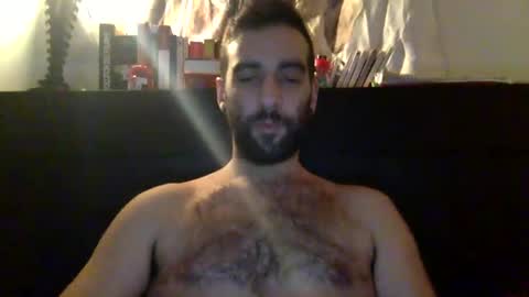 Snapshot of mctwunker69 chatting on 02/14/25, 06:45 mctwunker69 online show from 02/14/25, 06:45